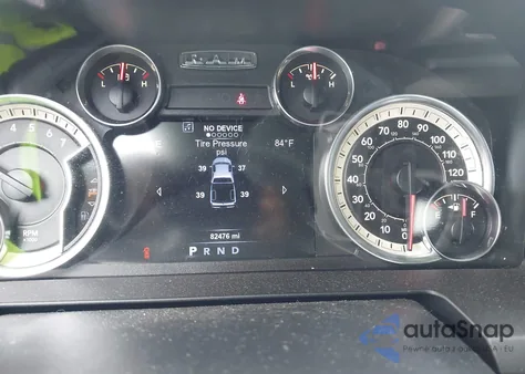 2017 Ram 1500 Laramie 4X4 5'7 Box z USA, uszkodzony, nr VIN 1C6RR7NT6HS660186